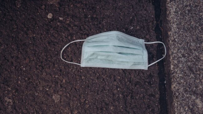 5f930827240000a80c9ad438