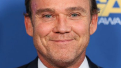 Ricky Schroder Calls Cops After Kyle Rittenhouse Bail Backlash: Report 2 5fbd02dc2100005e04ed11eb