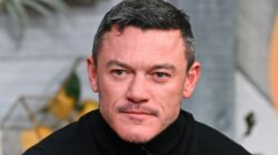 5fc8031b240000f0079f99bb