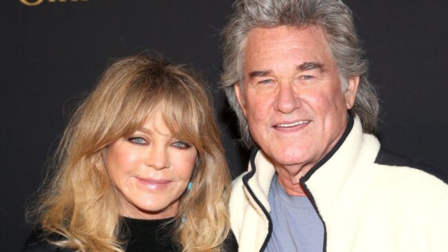 5fd0e898240000220a9f9f98