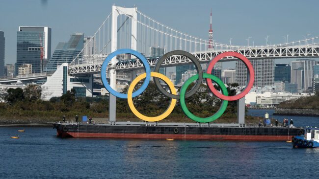 5fd89b40210000e80d73eaee