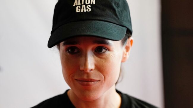 5fdfdc18270000ac01686118