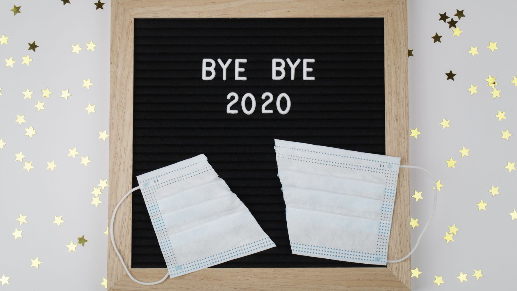 5fe24b3f260000cf04a4f646