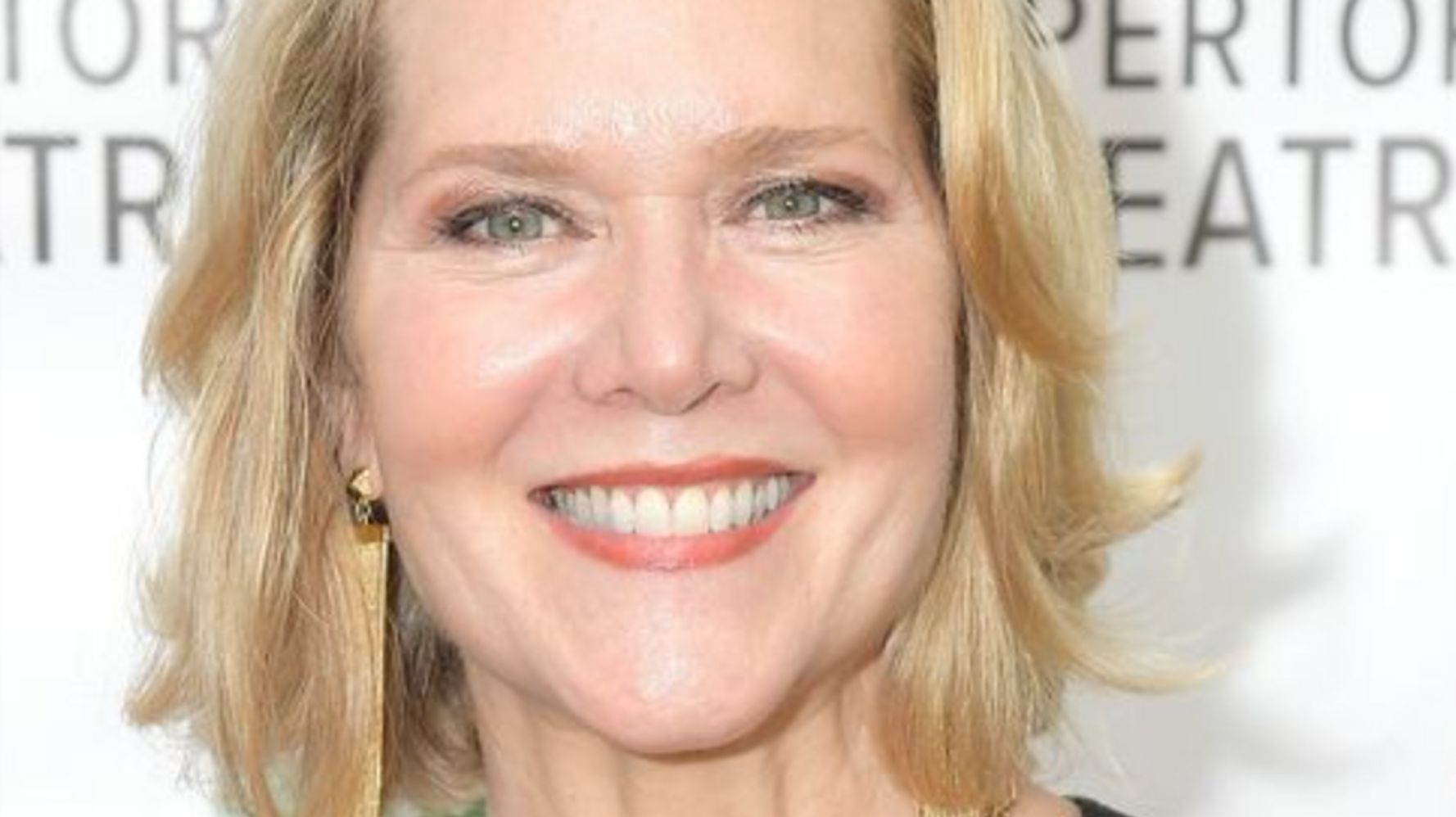 5fe49ac926000012067a31d2