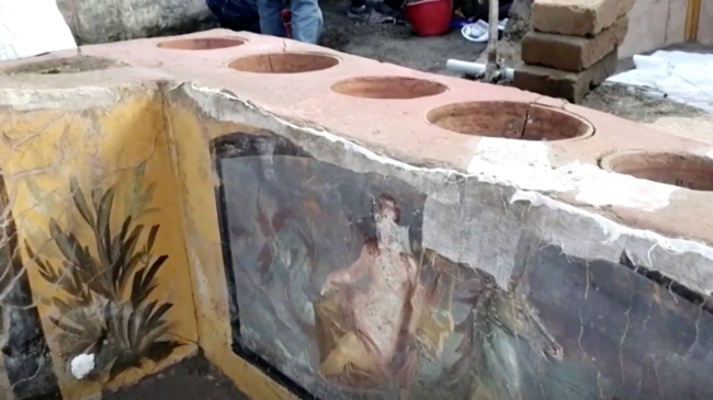 5fe7e002260000a1057a32d0