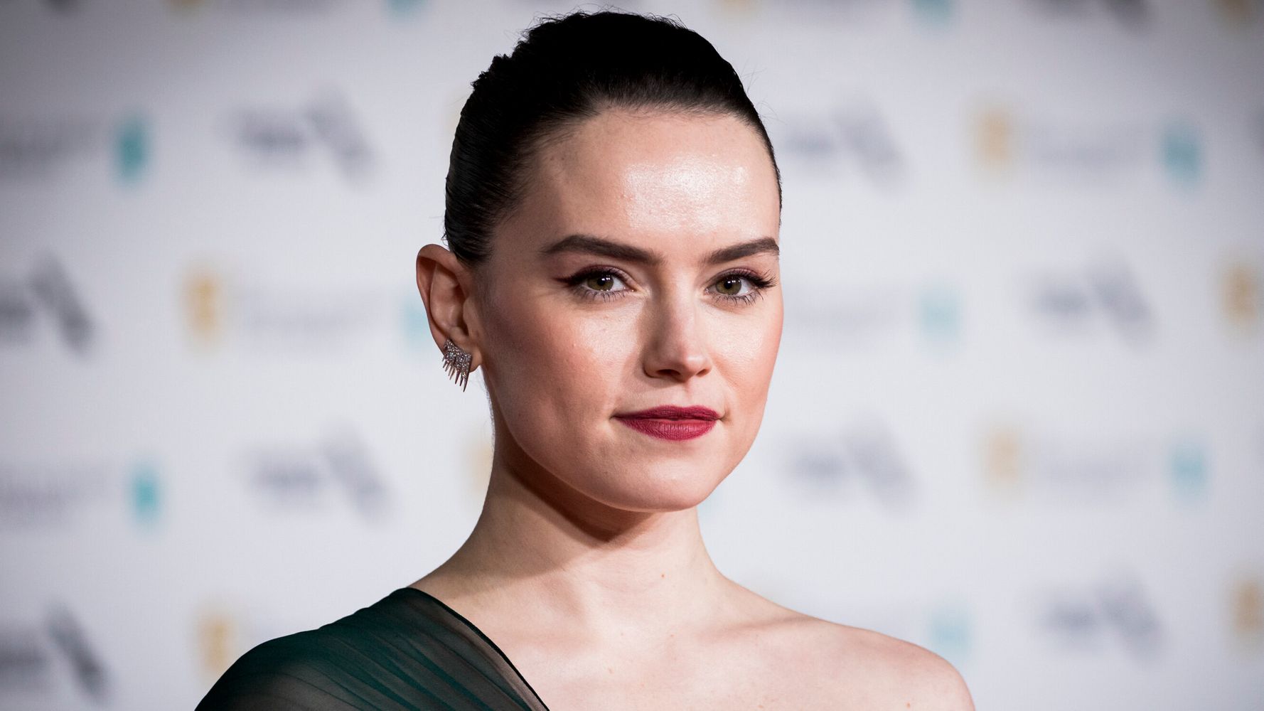 5feca84d24000017078ada0b