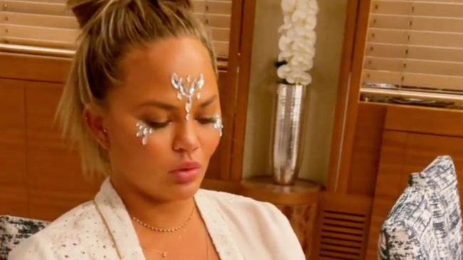 5fef4035260000e42b7a36e0