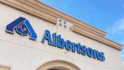 In Wake Of Prop 22, Albertsons Shifting In-House Delivery Jobs To Gig Work 4 5ff7604b260000db4aa500fa