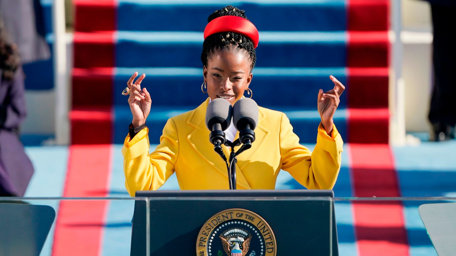 600ad44b260000070bacf824