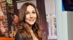 6011b8d72500000819e23b17