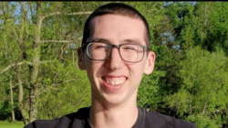 Illinois Family Sues Robinhood Claiming Wrongful Death After Son's Suicide 4 6022e9f9260000220bc23a0f