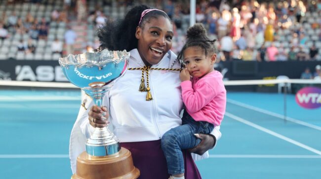 Serena Williams Shares Sweet Video Of Her Coach Training Her 3-Year-Old Daughter 1 602aff732700003300681b8b