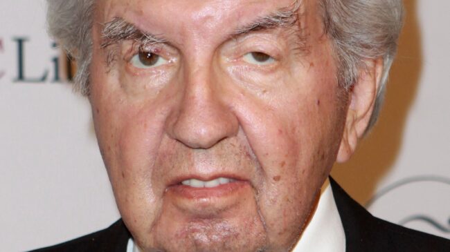 605e0d612700004122c847b2