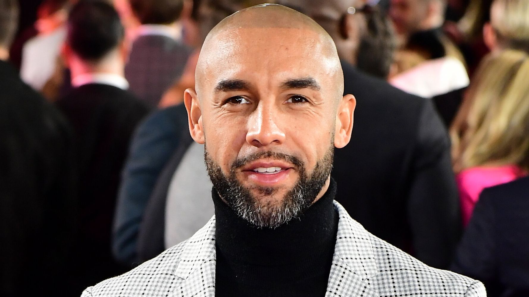 606624611e0000b1050fe31b