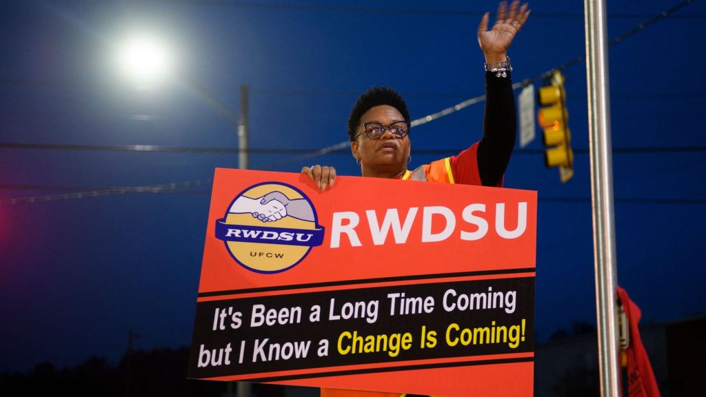 606b3edb1e00009d060fe6ba