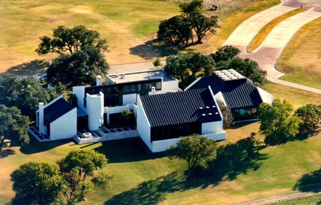 45 years after the Davis mansion murders, grisly Fort Worth landmark to be leveled 10 b01a6984ce71a298ff5c143016740dce