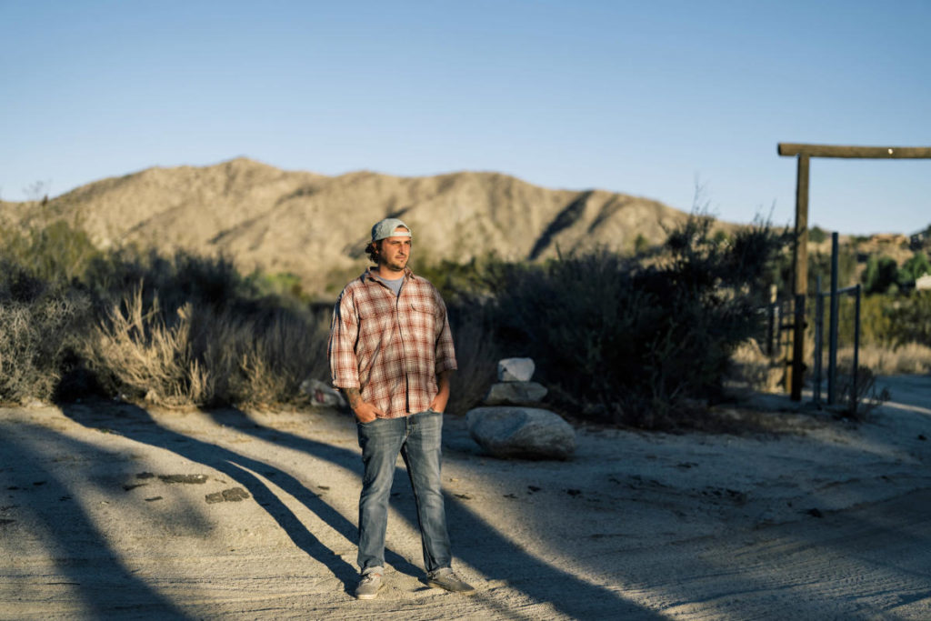 California urbanites flocking to remote deserts spark 'culture clash' with locals 14 0cf47a577ab76de5f8bec14231eabd0e