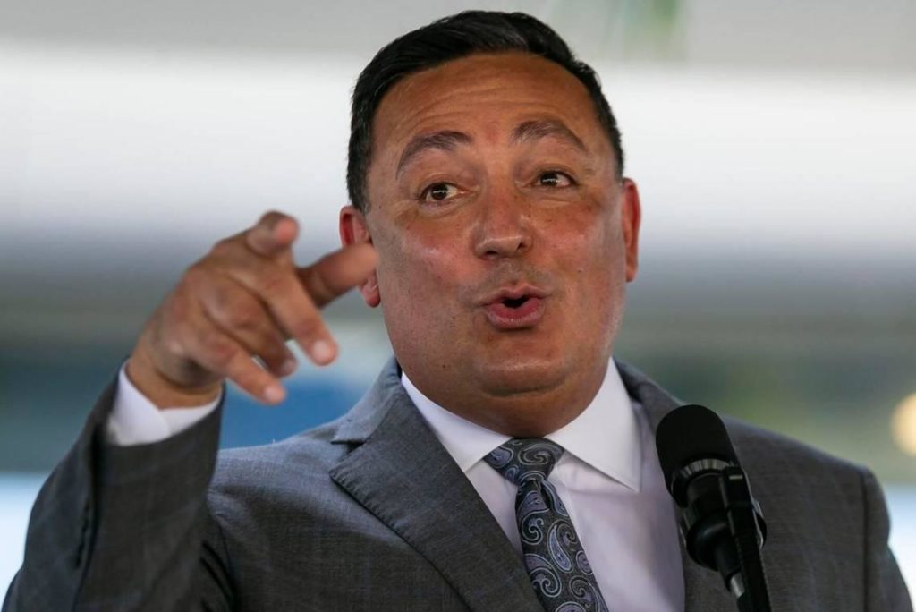 Miami decides to fire Police Chief Art Acevedo and end a short but tumultuous tenure 1 ae6df545f8991299525026005ece6168