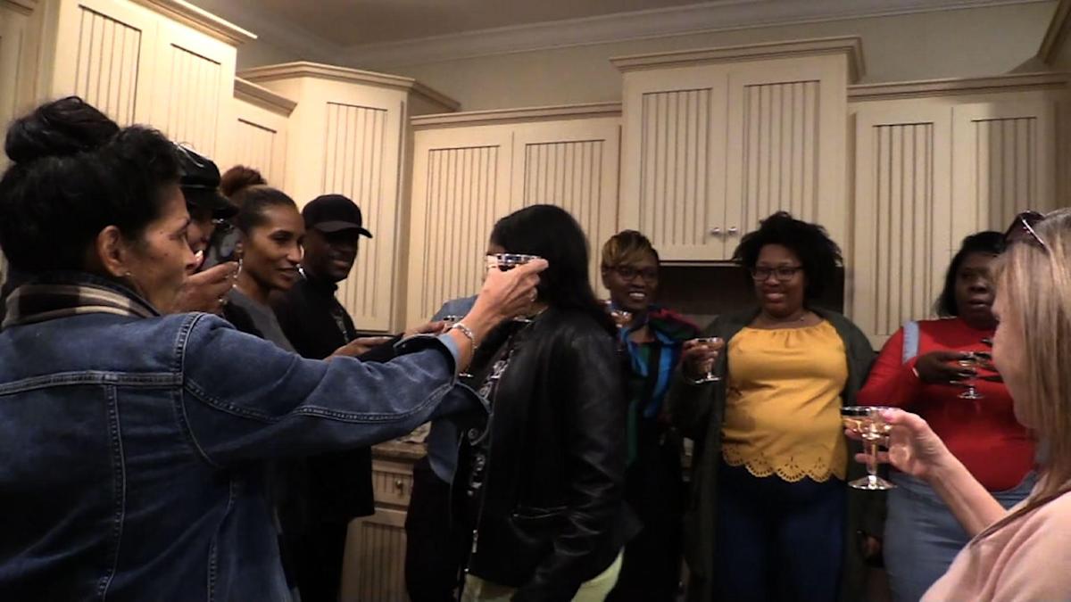 619f368fcec8b12ed22ad5e5 o U v2