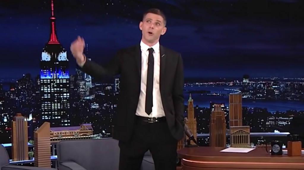 6239d2572300004378137f25