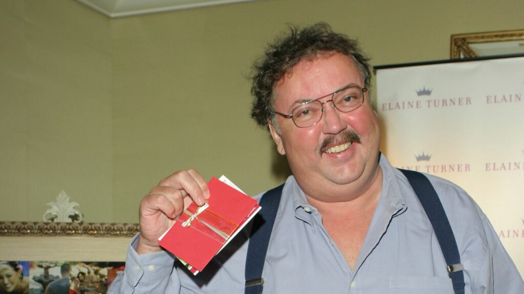 62756cf6230000a23013b4b1