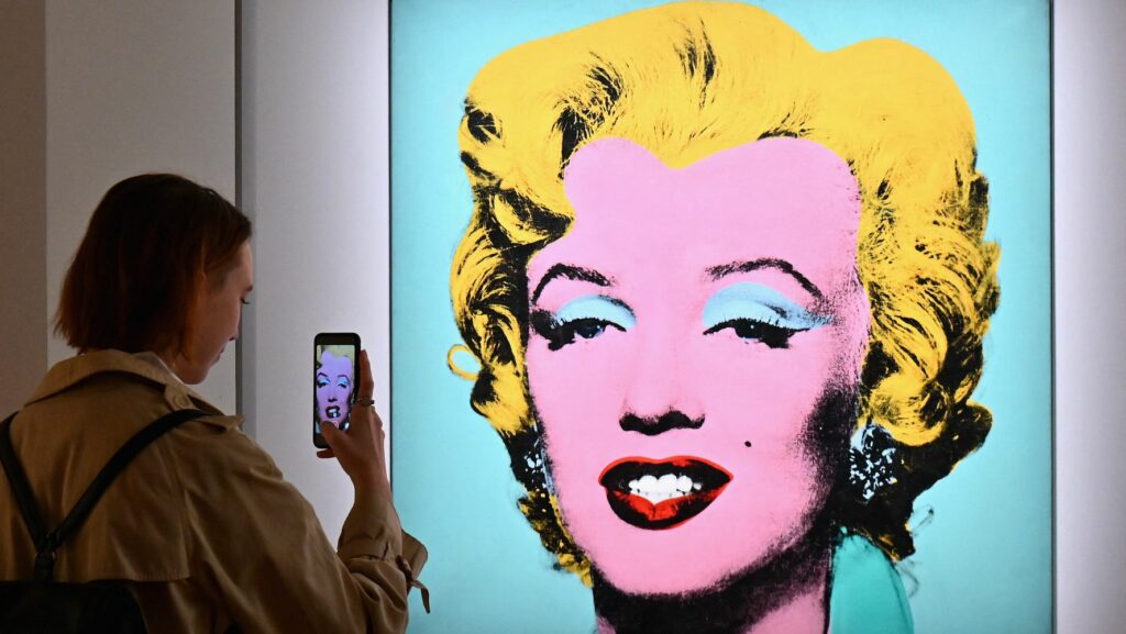 6277256c230000a93213b54d