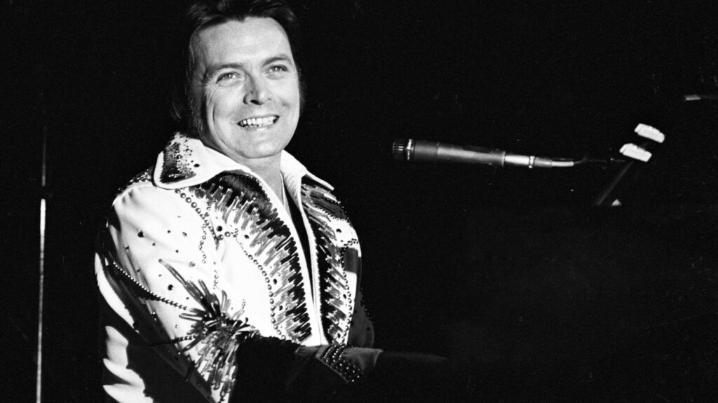 627801162600003a1e8a7ee8