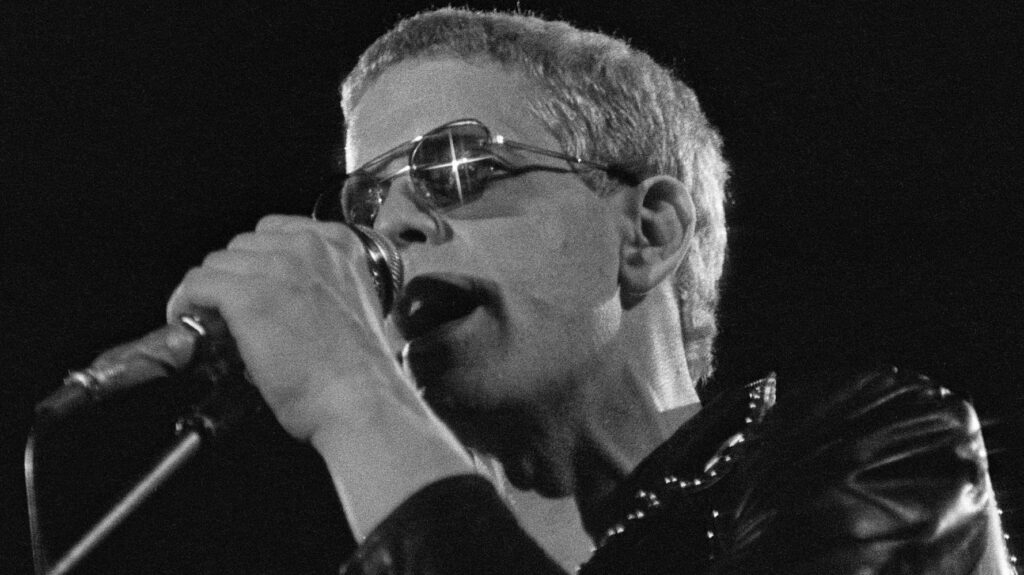 62d9045a25000052c2330d5b