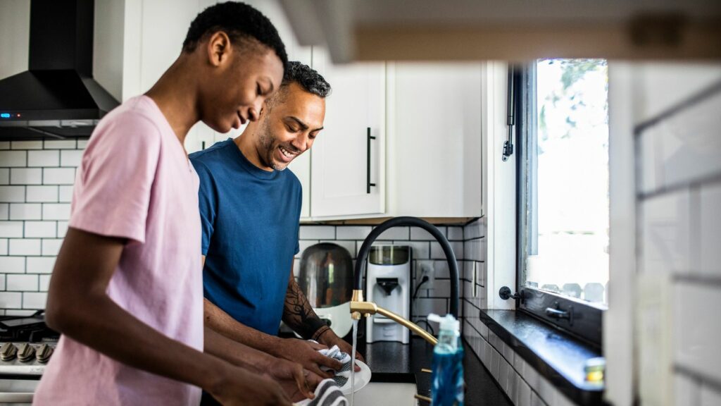 62e2aa65210000adb35f108c