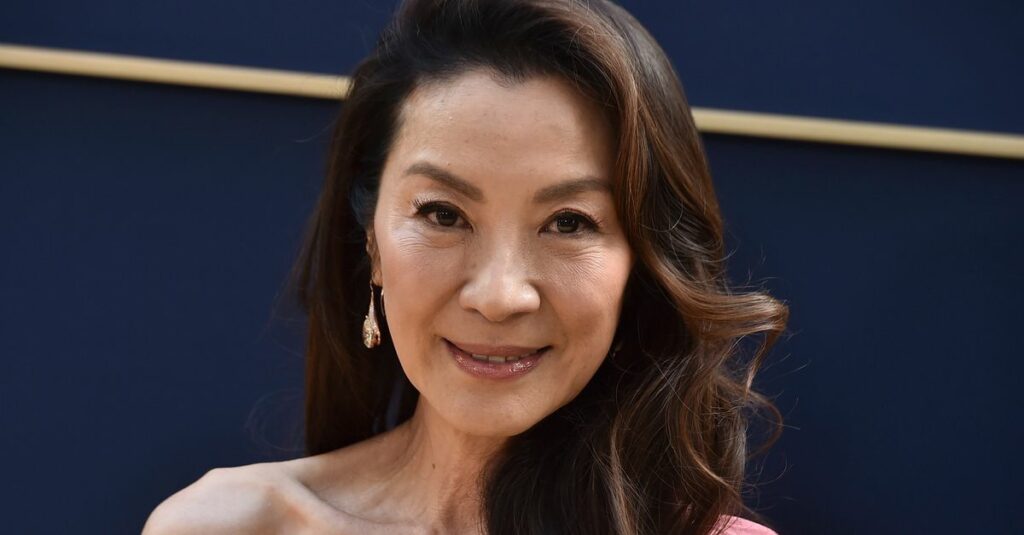 62fe8aad2500003d00ae1128