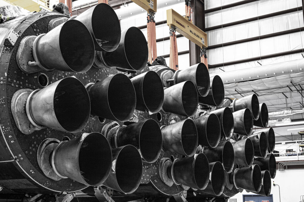 4A169E30 8D8B 420E B220 F5AA2E25F701