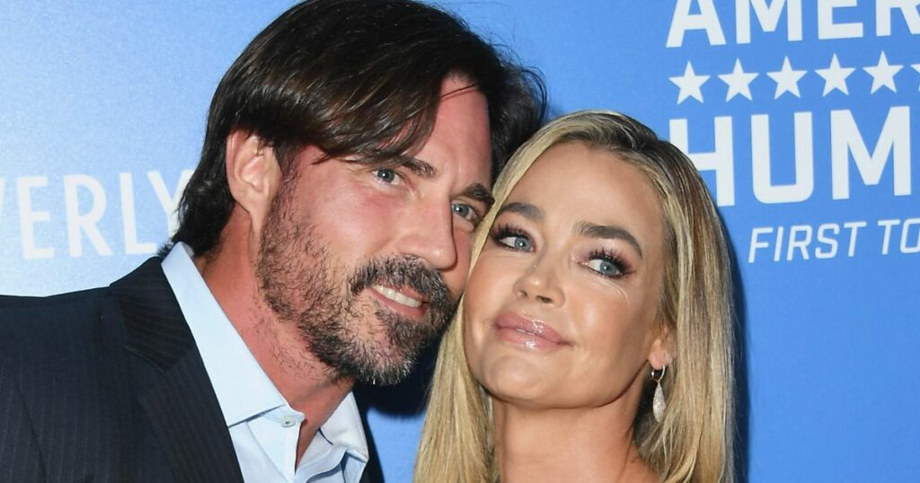 63743b5d1f00002e00de590b