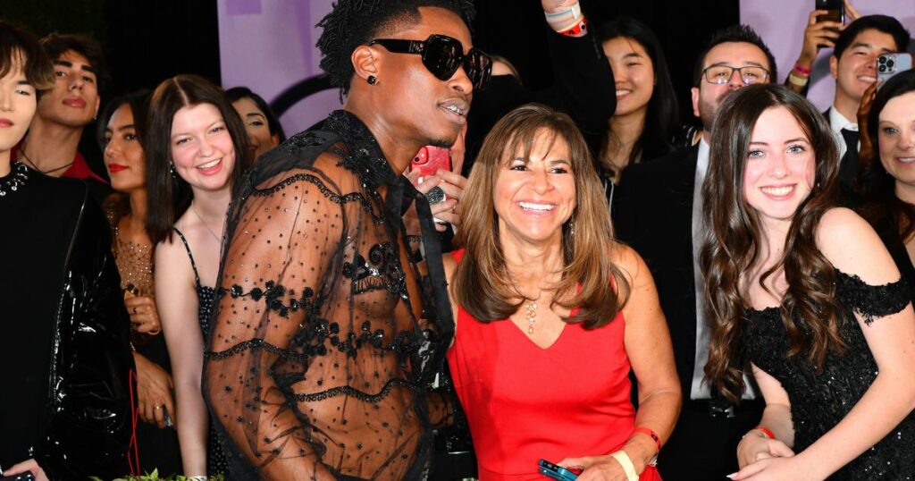 6384d0fe21000036001a5647