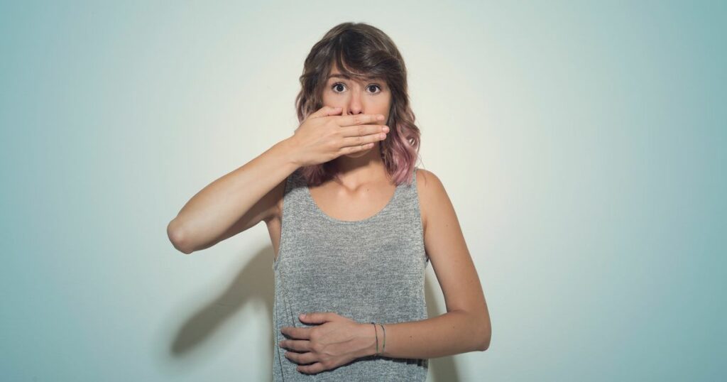 639cb08a2700006200411f50