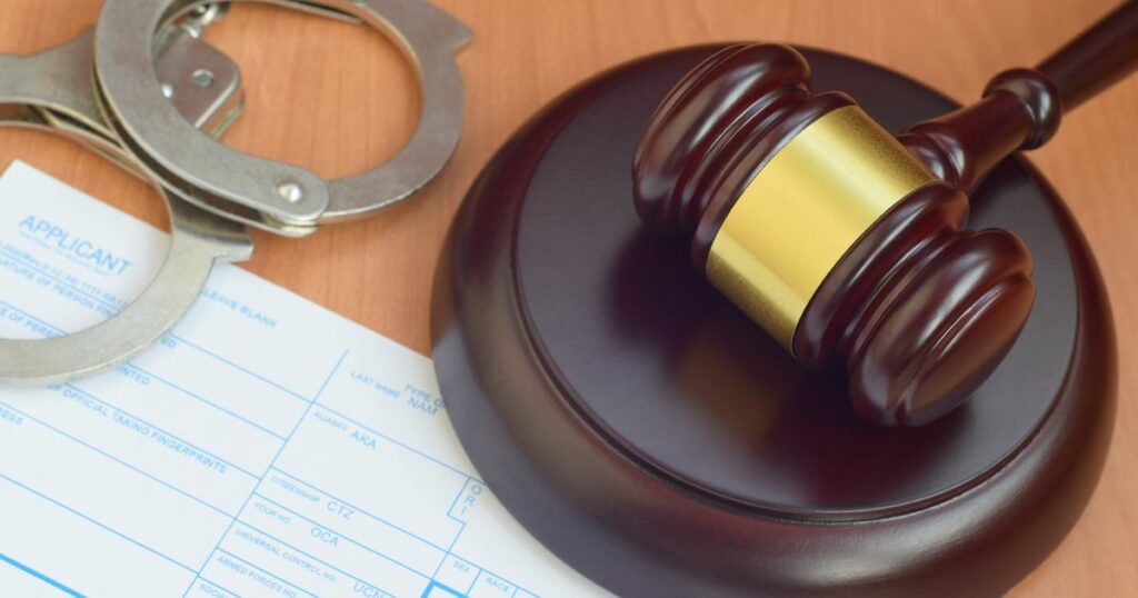 65ef6f9e22000037004b7d2e