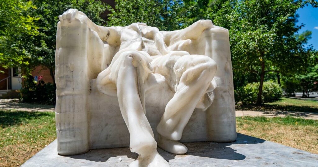 667b18662400003200edf16d