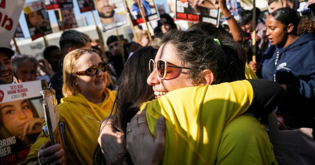 Hamas Frees 8 More Hostages As Israel Begins Releasing Palestinian Prisoners After Delay 2 679b55b61600002600afe94b